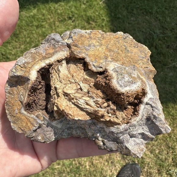 Spherulitic Rhyolite Geode 4